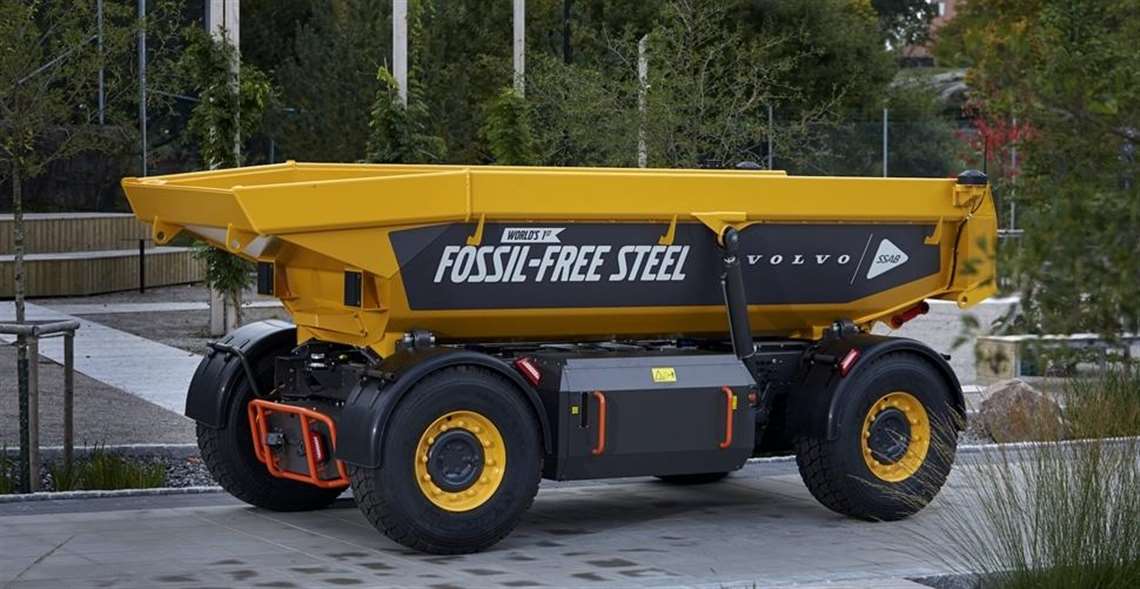Volvo loader with fossil-free steel
