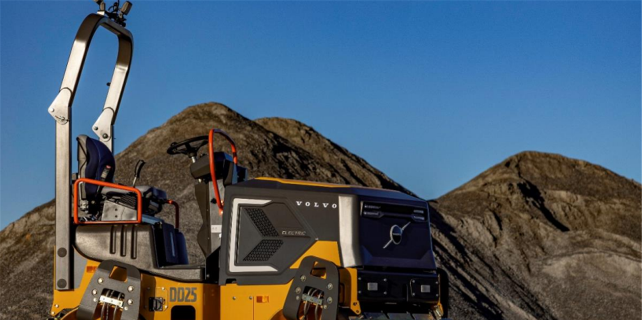Volvo CE debuts its first electric compactor
